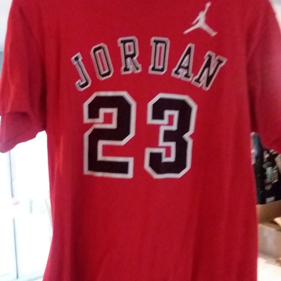 Name Brand T-Shirts - Picture 7 of 8